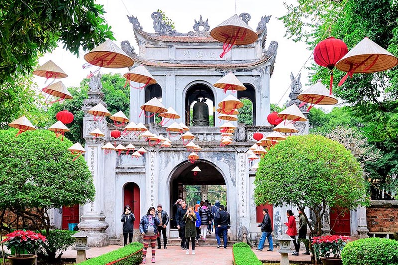 Hanoi 1 Day Itinerary - temple of literature hanoi